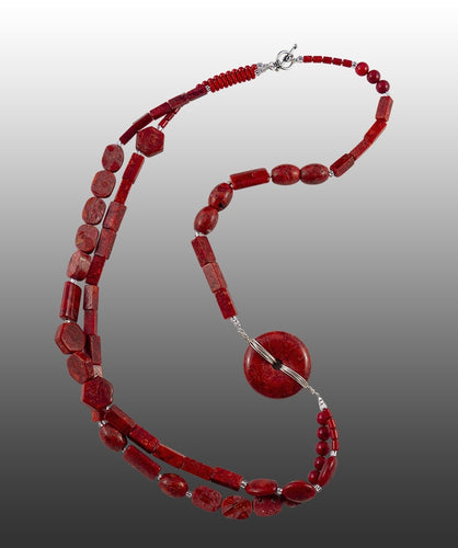 Necklace using sterling silver and semi-precious stones, reflecting outback Central Australia. Made by Adelaide silversmith Suzette Watkins